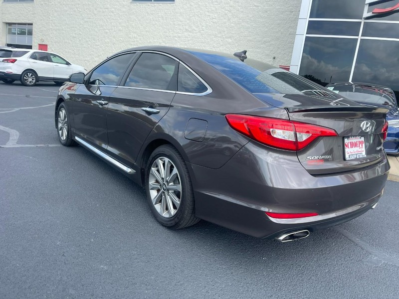 Hyundai Sonata Vehicle Image 04