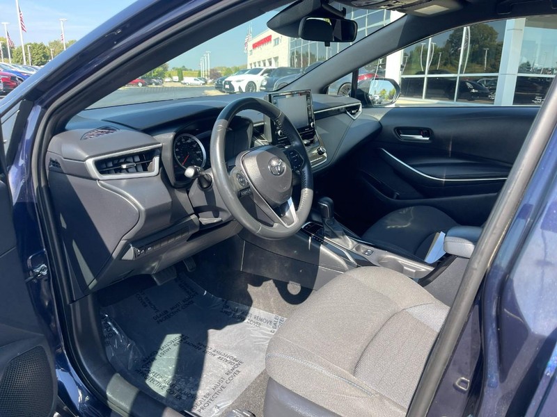 Toyota Corolla Vehicle Image 17