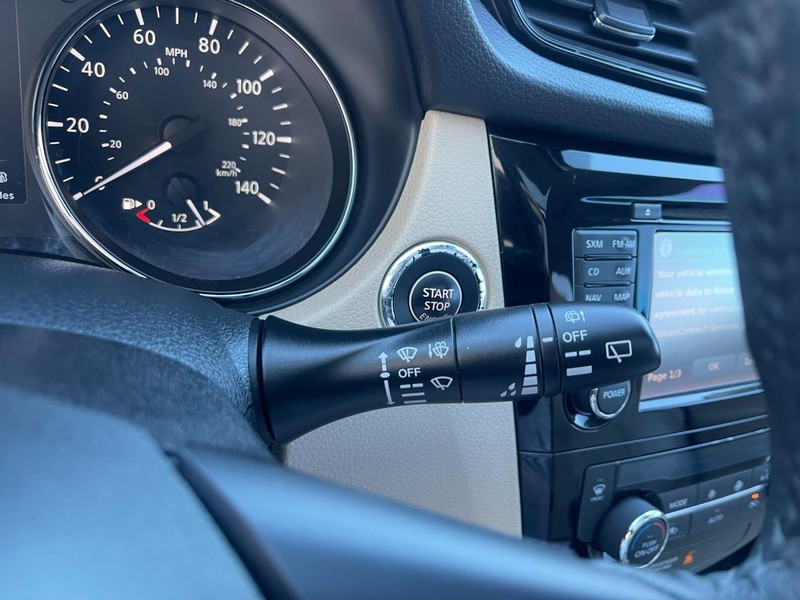 Nissan Rogue Vehicle Image 29