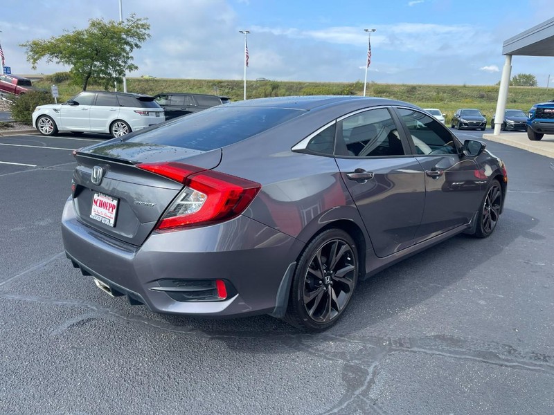 Honda Civic Sedan Vehicle Image 03