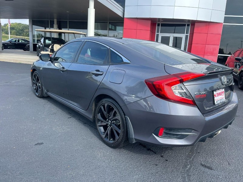 Honda Civic Sedan Vehicle Image 04