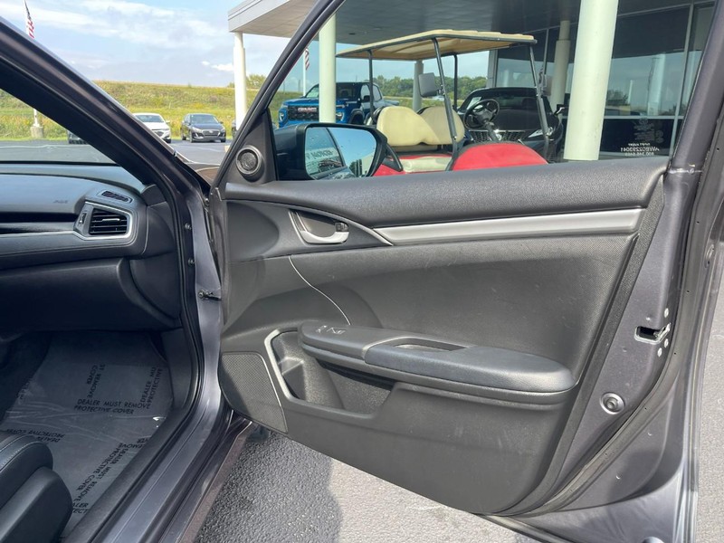 Honda Civic Sedan Vehicle Image 11