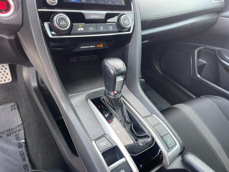 Honda Civic Sedan Vehicle Image 25