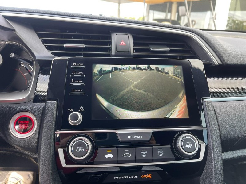 Honda Civic Sedan Vehicle Image 29