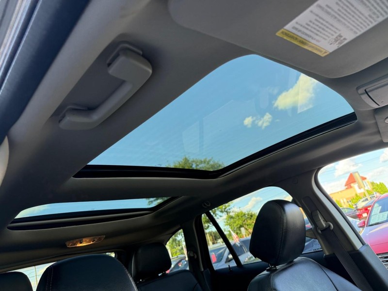 Ford Edge Vehicle Image 20