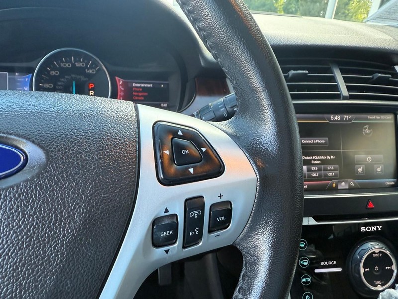 Ford Edge Vehicle Image 27