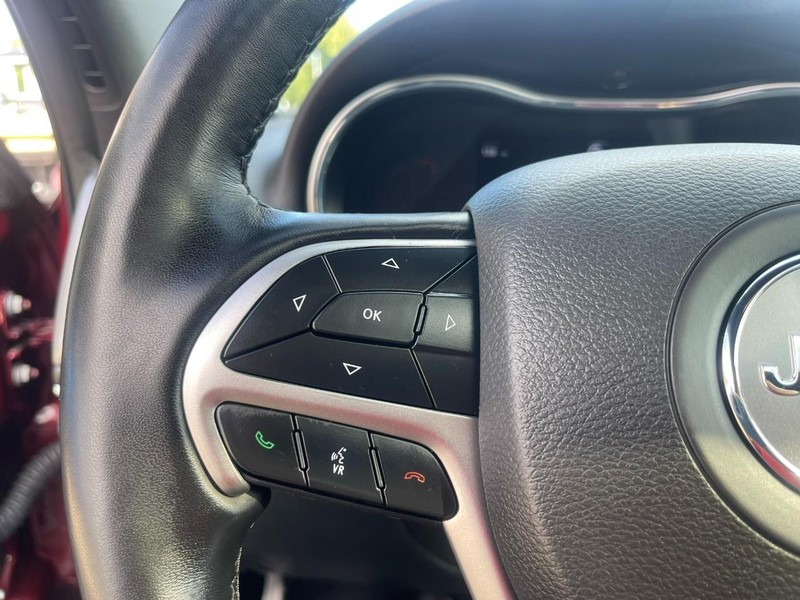 Jeep Grand Cherokee WK Vehicle Image 25