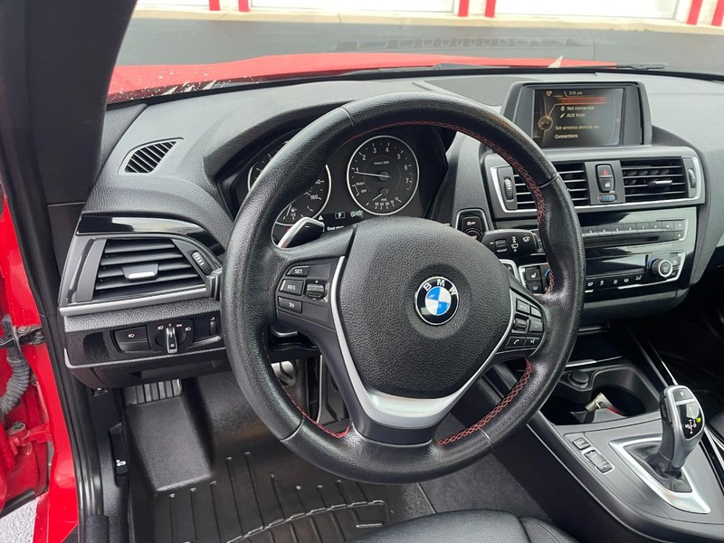 BMW 2 Series Vehicle Image 15