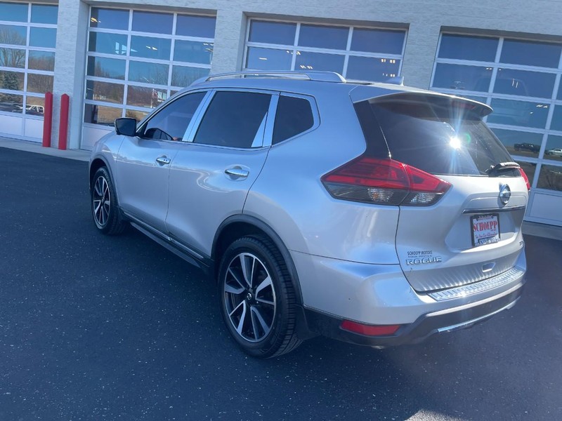 Nissan Rogue Vehicle Image 04