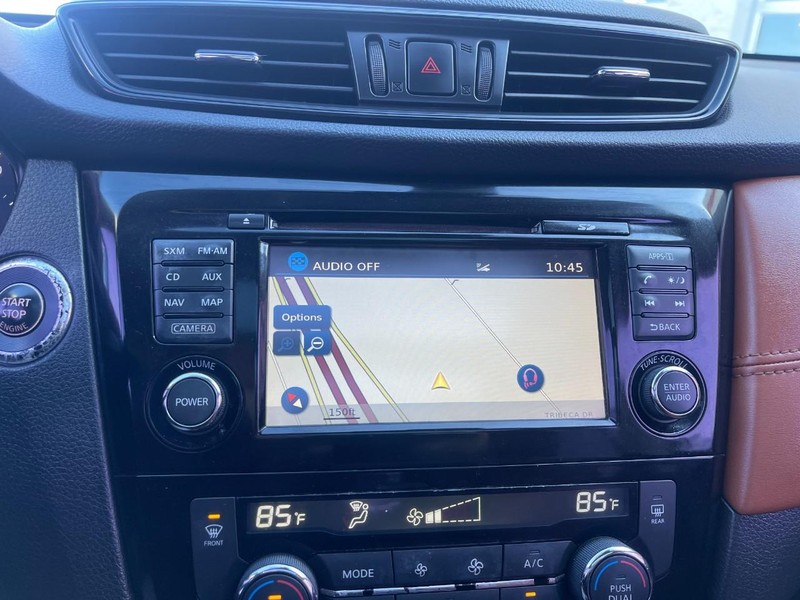 Nissan Rogue Vehicle Image 30