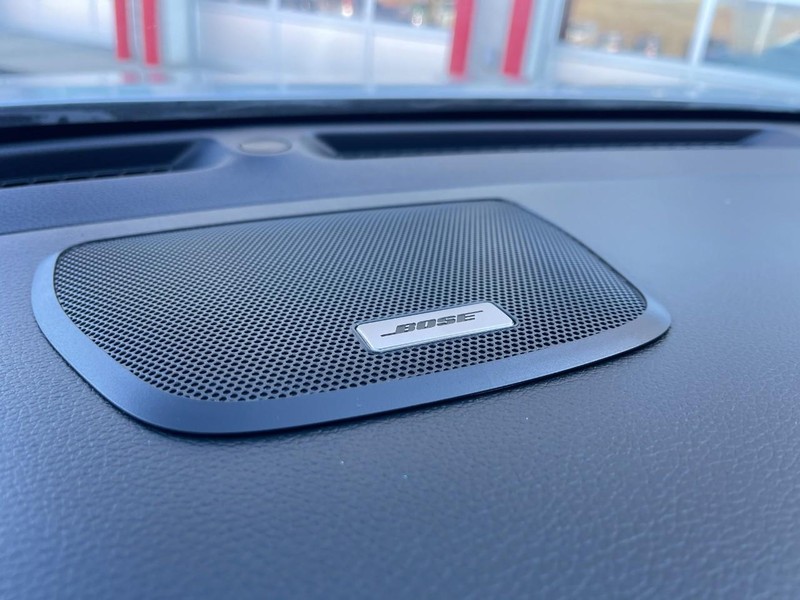 Nissan Rogue Vehicle Image 33