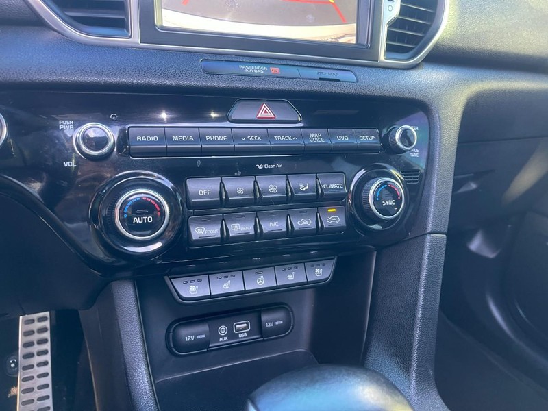 Kia Sportage Vehicle Image 28