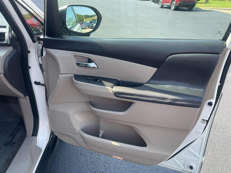 Honda Odyssey Vehicle Image 12