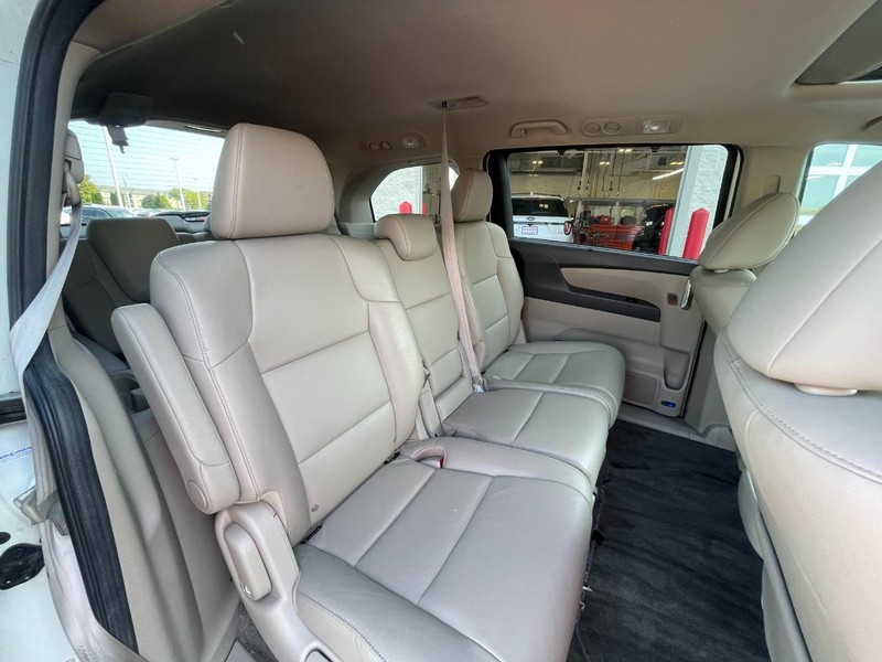 Honda Odyssey Vehicle Image 13