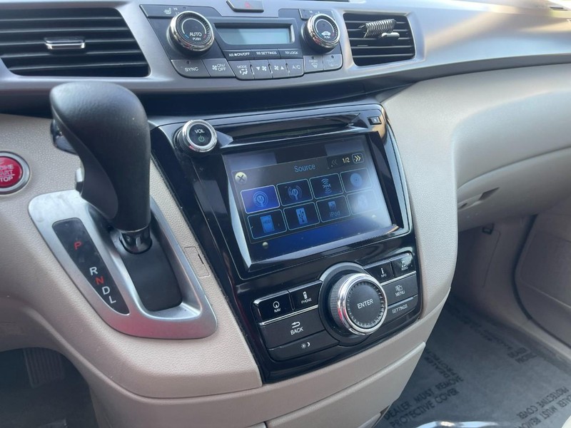 Honda Odyssey Vehicle Image 22