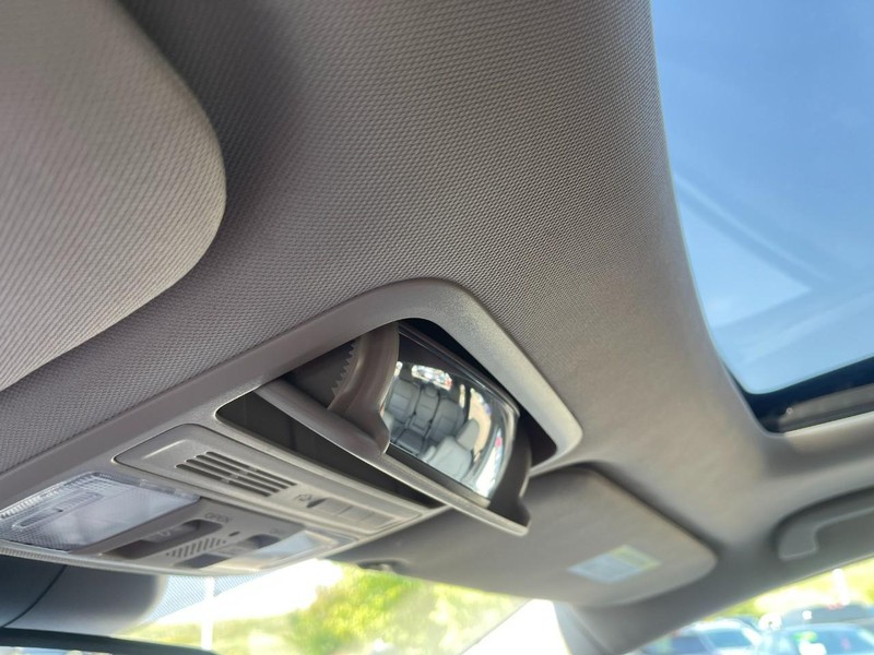 Honda Odyssey Vehicle Image 30