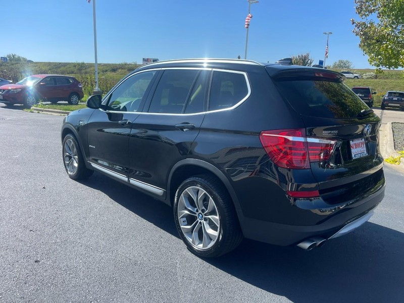 2017 Bmw X3 sDrive28i photo 3