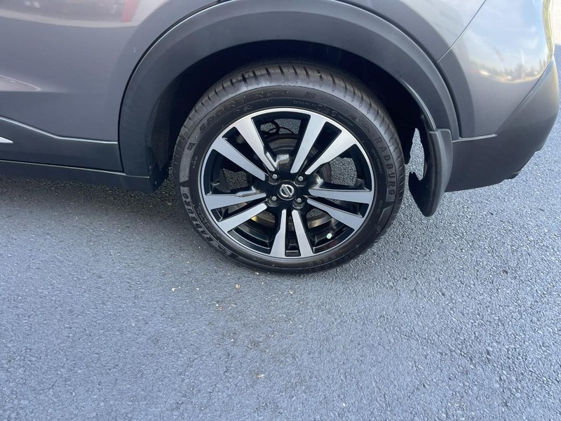 Nissan Kicks Vehicle Image 05