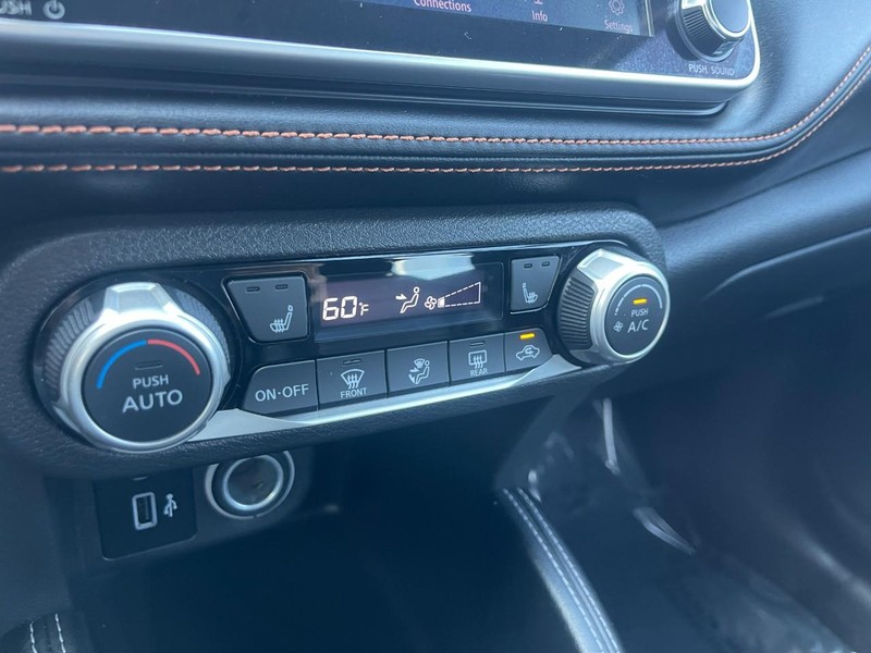 Nissan Kicks Vehicle Image 21