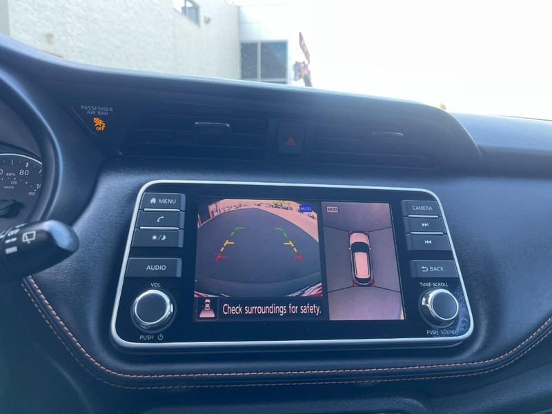 Nissan Kicks Vehicle Image 23