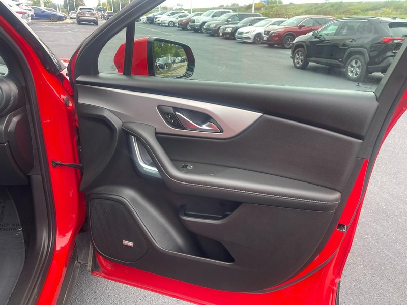 Chevrolet Blazer Vehicle Image 12