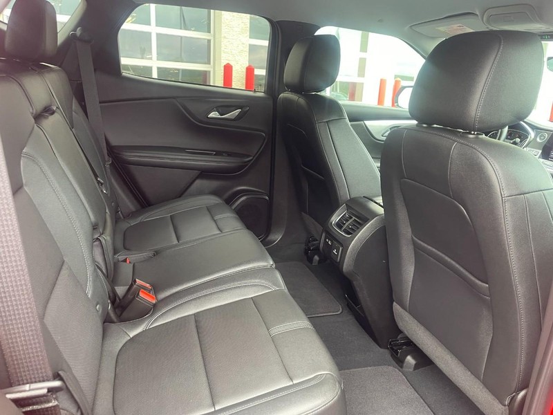 Chevrolet Blazer Vehicle Image 14