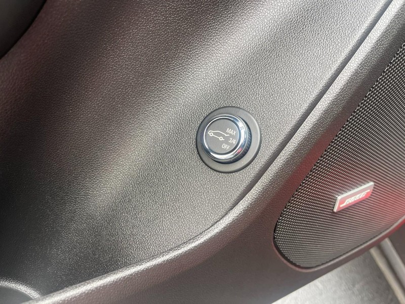 Chevrolet Blazer Vehicle Image 23