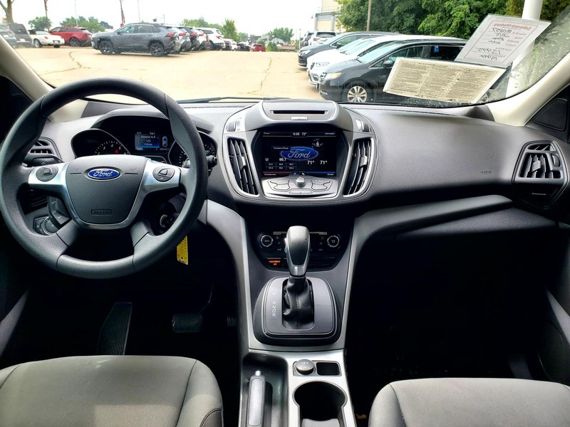Ford Escape Vehicle Image 08