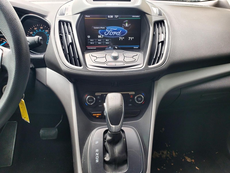 Ford Escape Vehicle Image 12