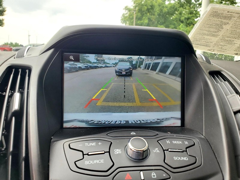 Ford Escape Vehicle Image 13