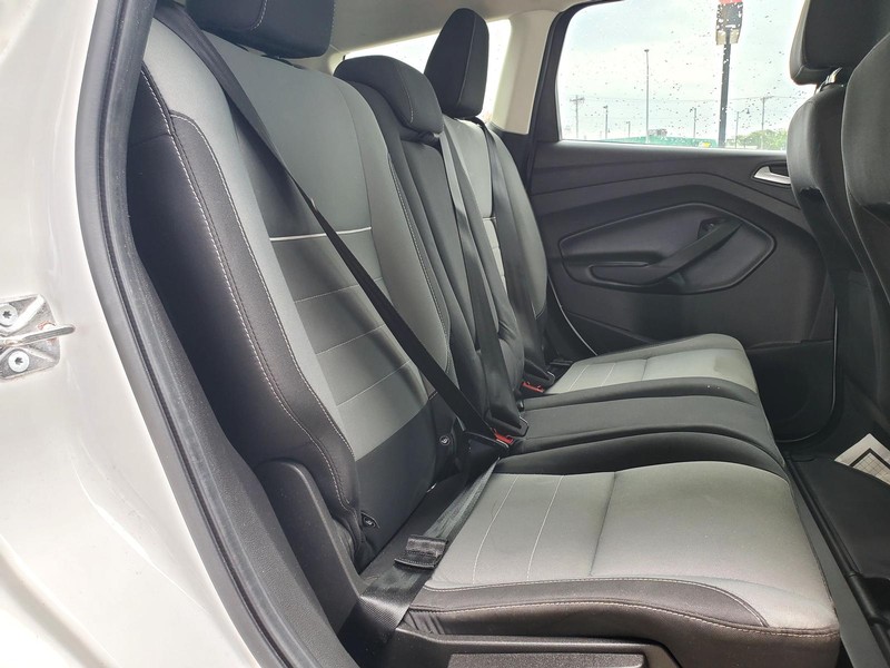 Ford Escape Vehicle Image 17