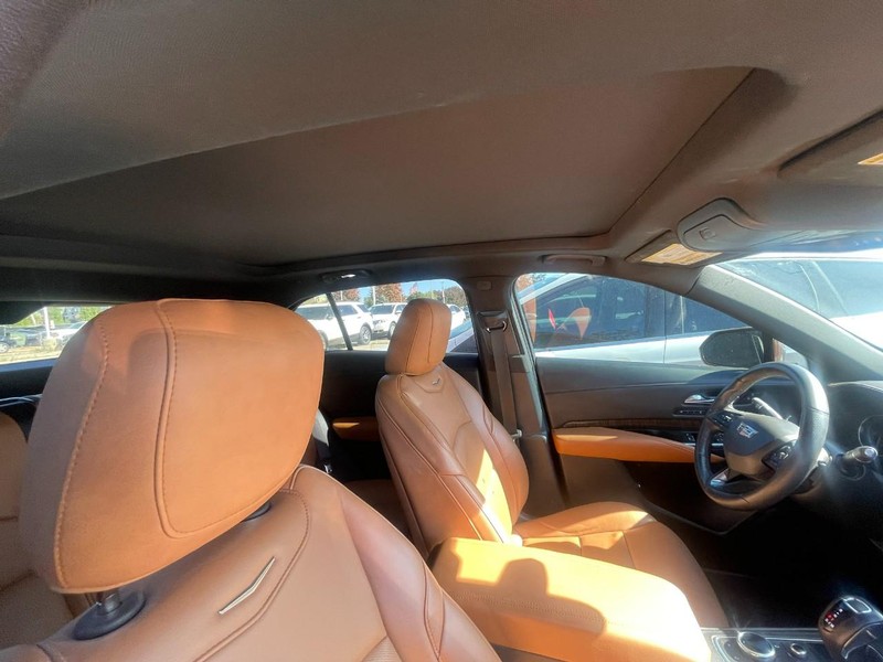 Cadillac XT4 Vehicle Image 03