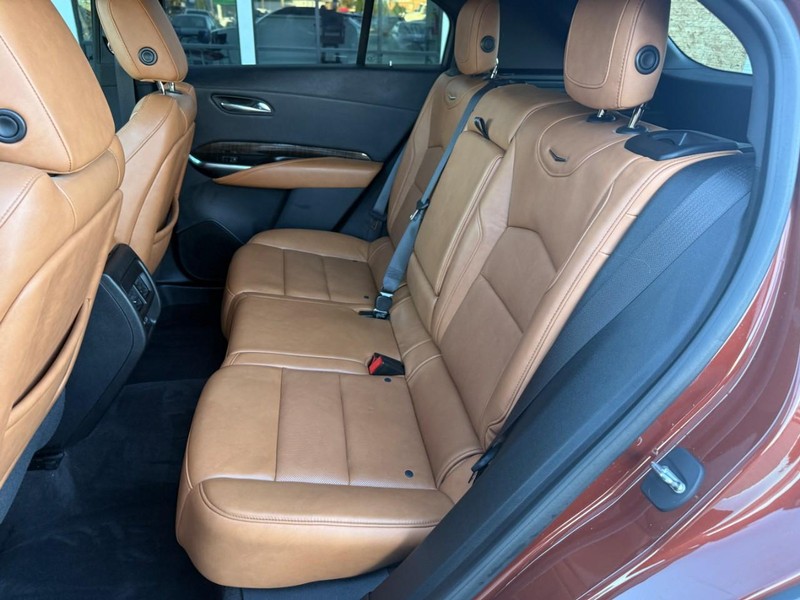 Cadillac XT4 Vehicle Image 11