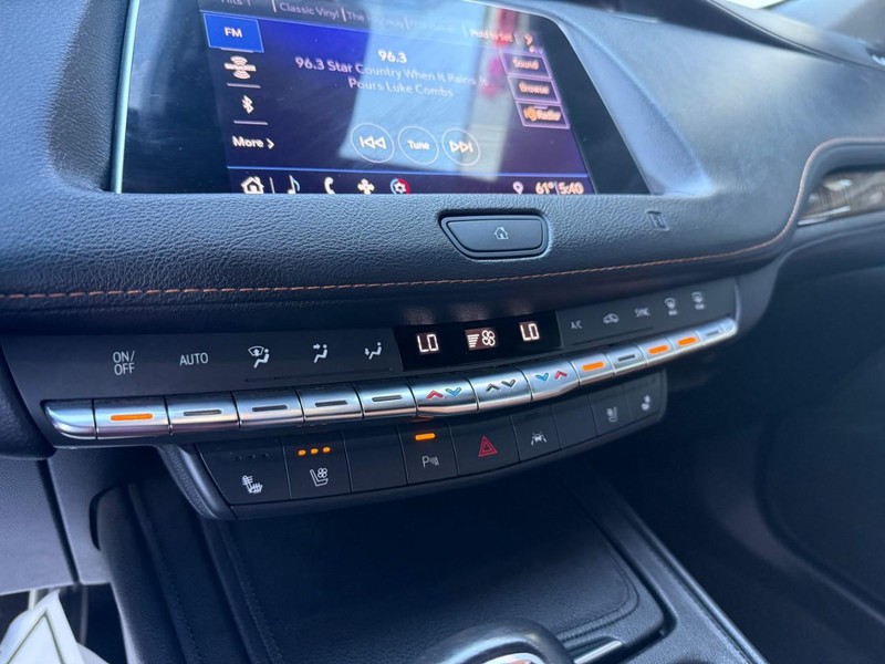 Cadillac XT4 Vehicle Image 29