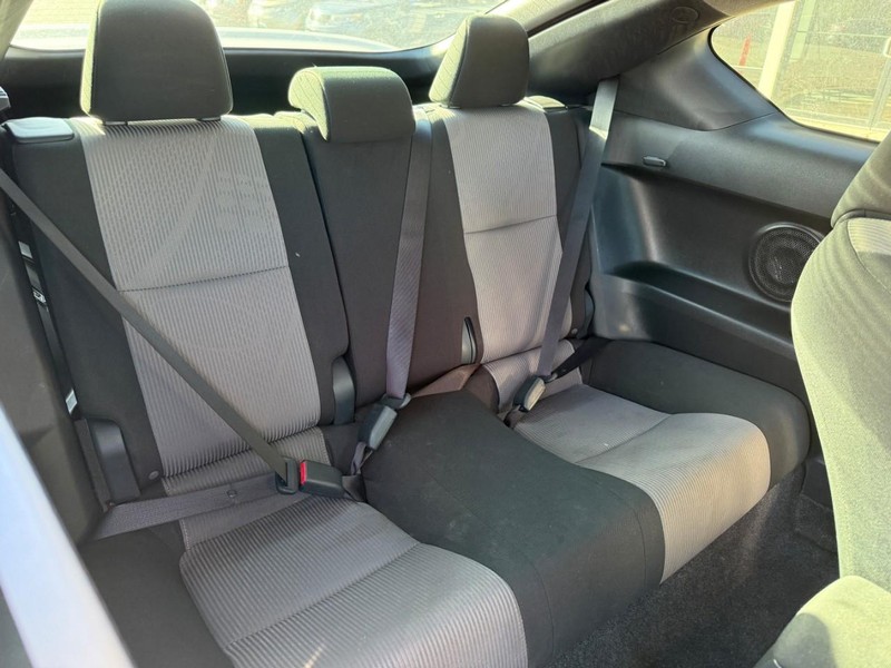 Scion tC Vehicle Image 12