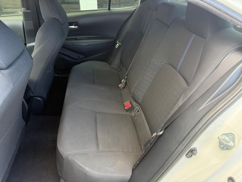 Toyota Corolla Vehicle Image 11