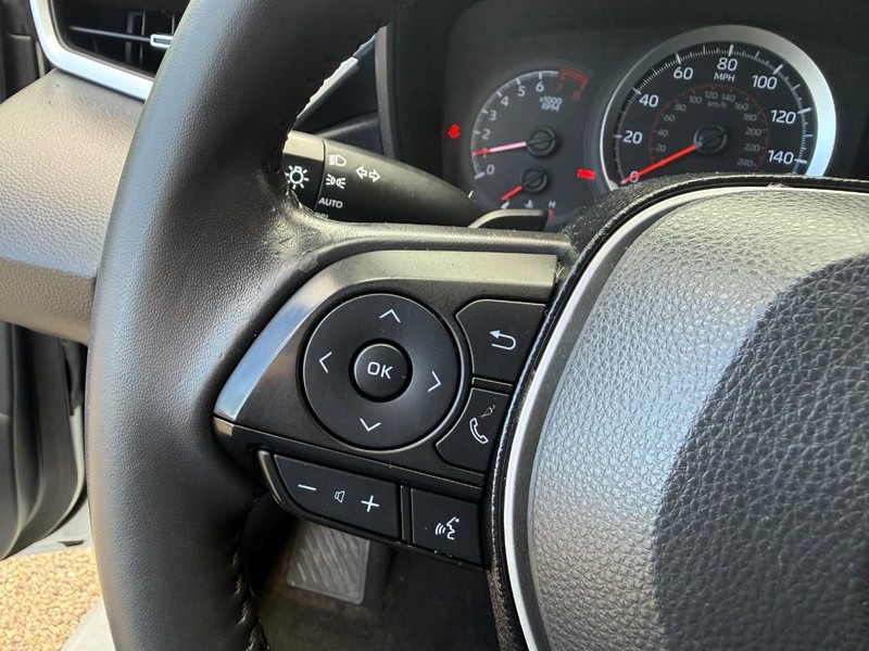 Toyota Corolla Vehicle Image 20