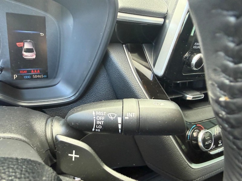 Toyota Corolla Vehicle Image 21