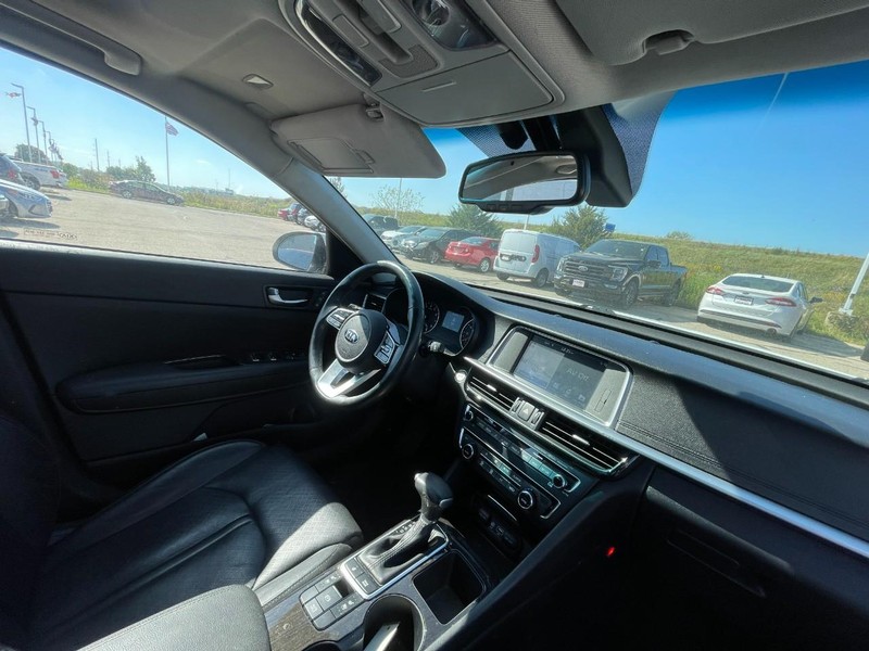 Kia Optima Vehicle Image 05
