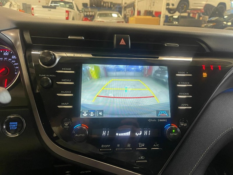 Toyota Camry Vehicle Image 31