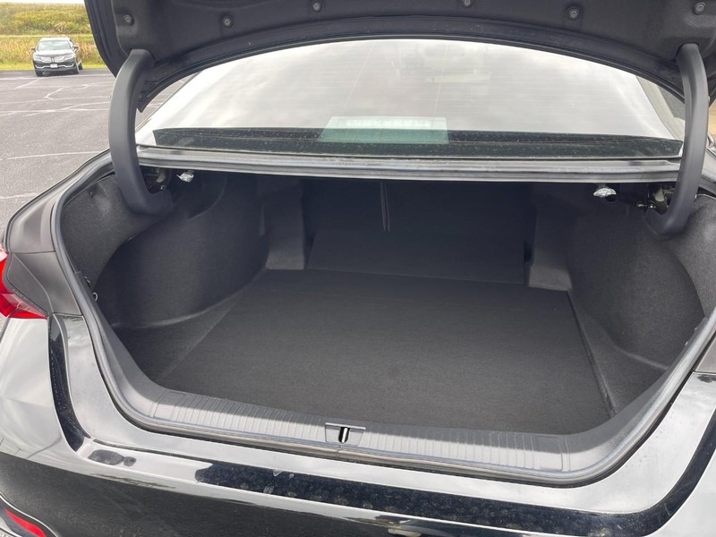 Toyota Avalon Vehicle Image 16