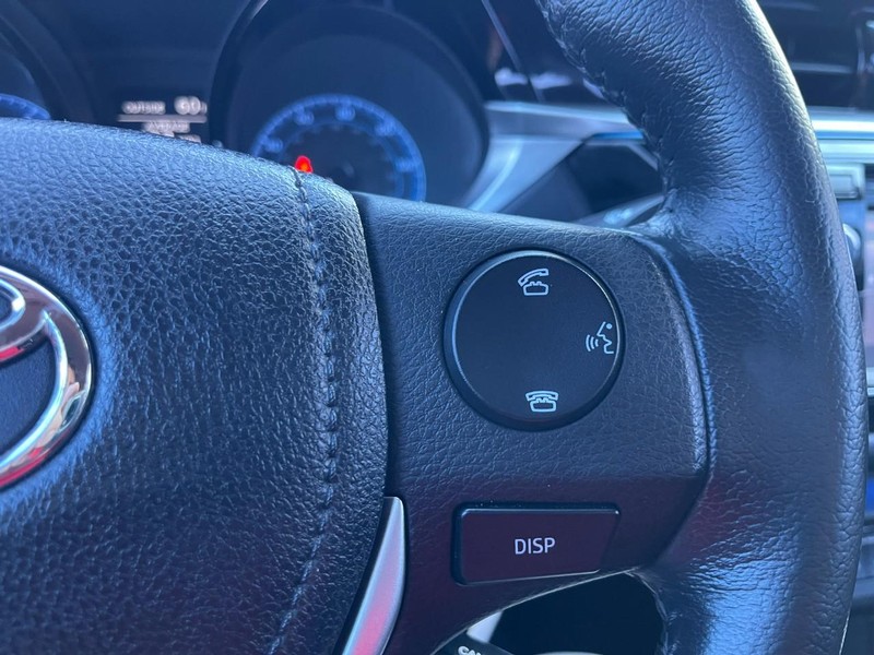 Toyota Corolla Vehicle Image 19