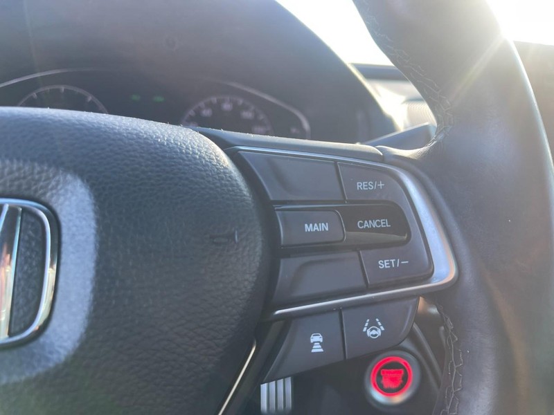 Honda Accord Sedan Vehicle Image 20
