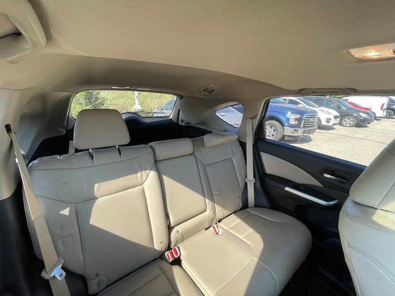 Honda CR-V Vehicle Image 05