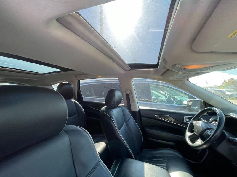 INFINITI QX60 Vehicle Image 04