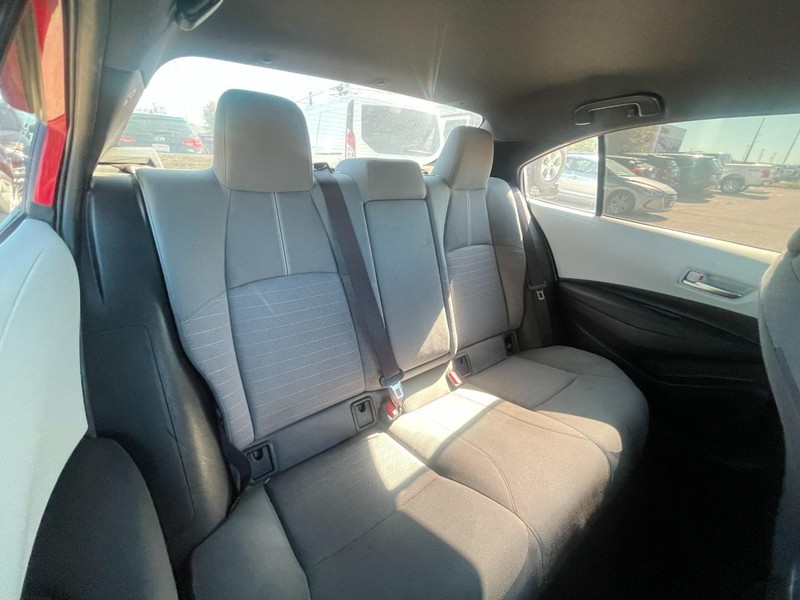 Toyota Corolla Vehicle Image 05