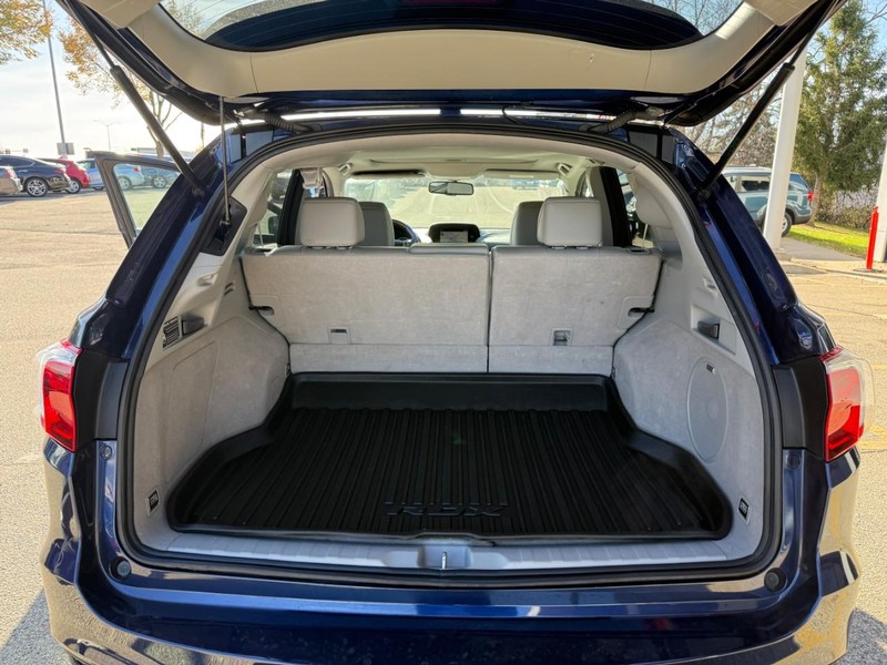 Acura RDX Vehicle Image 13