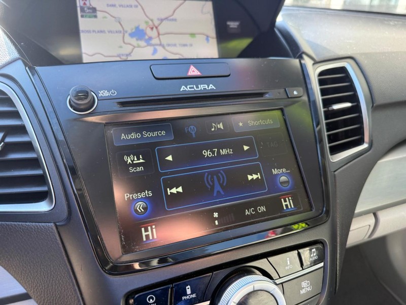 Acura RDX Vehicle Image 32