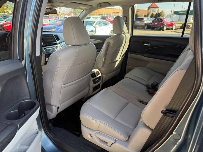 Honda Pilot Vehicle Image 12