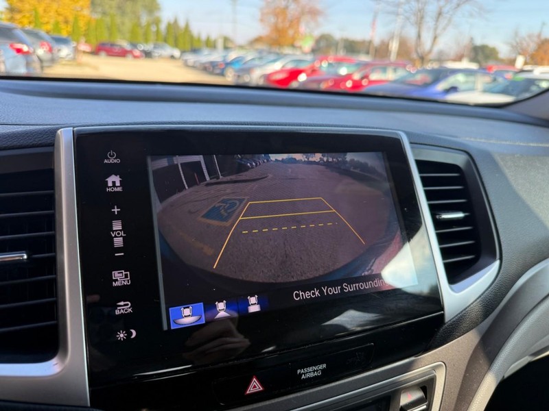 Honda Pilot Vehicle Image 32